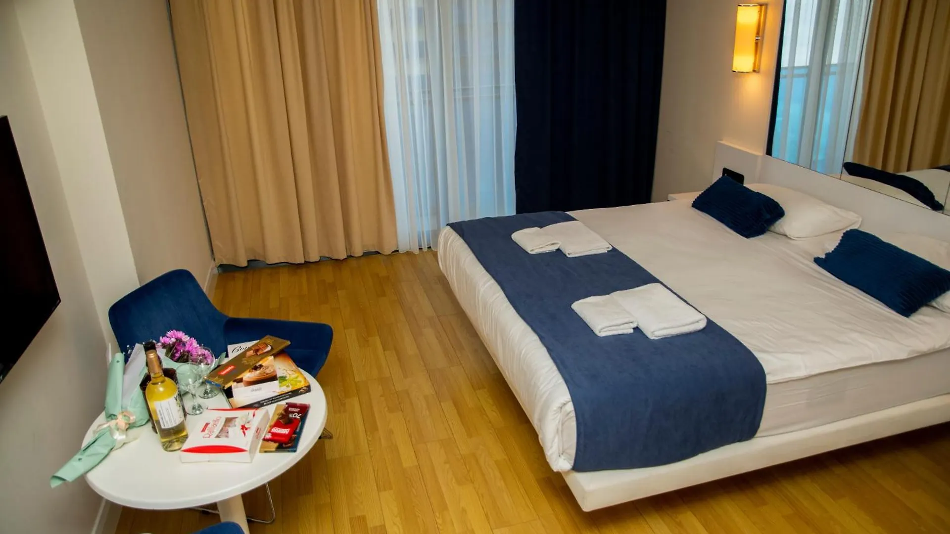 Aparthotel Апартаменты Студия С Видом На Море В Комплексе - Orbi City Batumi Gruzie